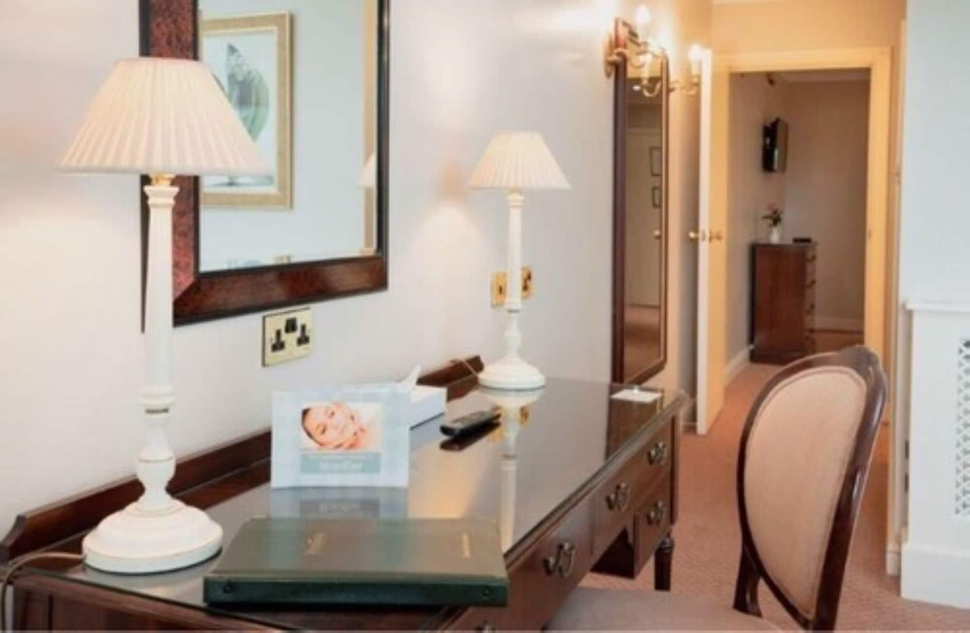 Nuremore Hotel & Country Club Карикмакрос Екстериор снимка