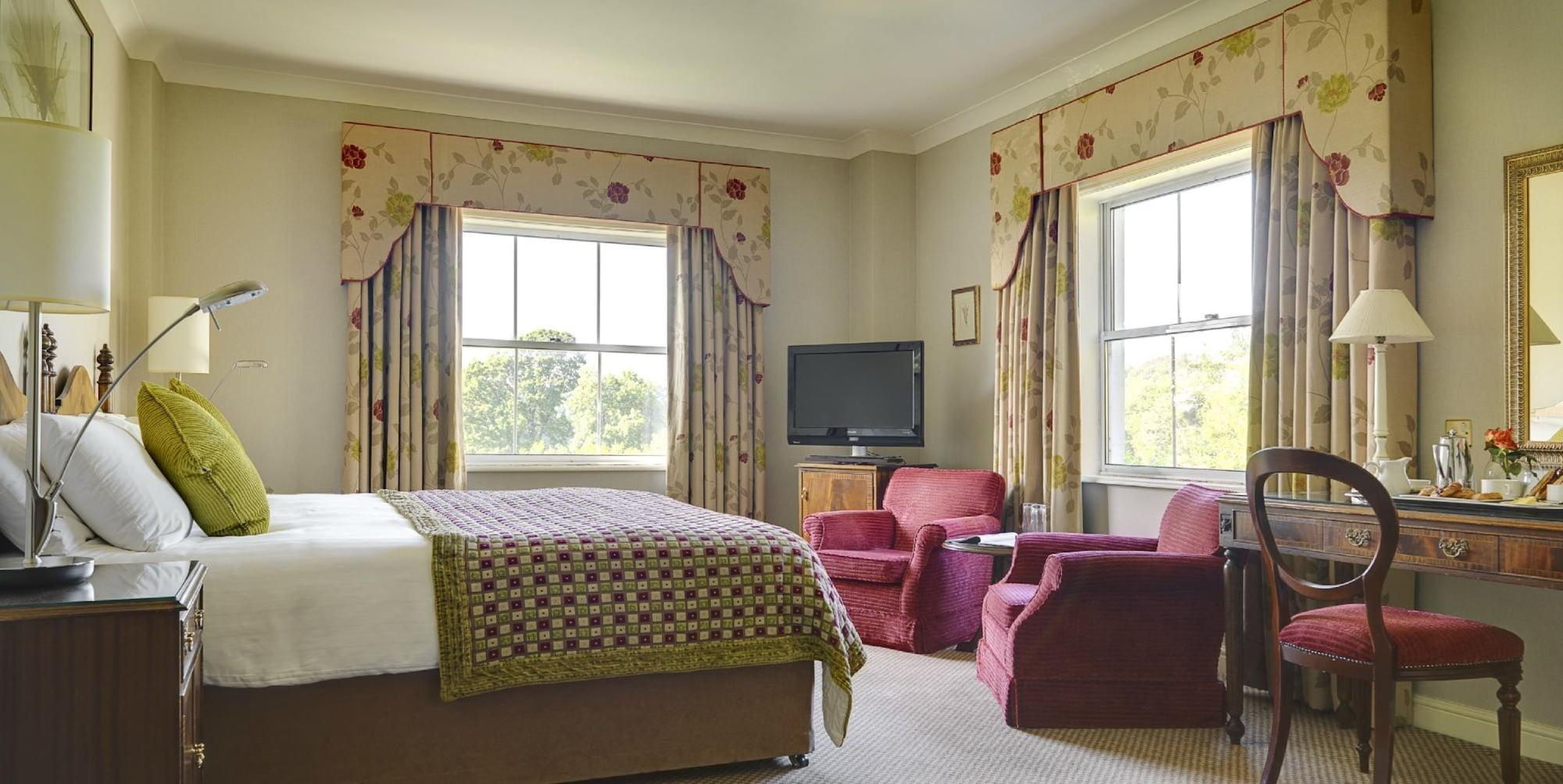 Nuremore Hotel & Country Club Карикмакрос Екстериор снимка