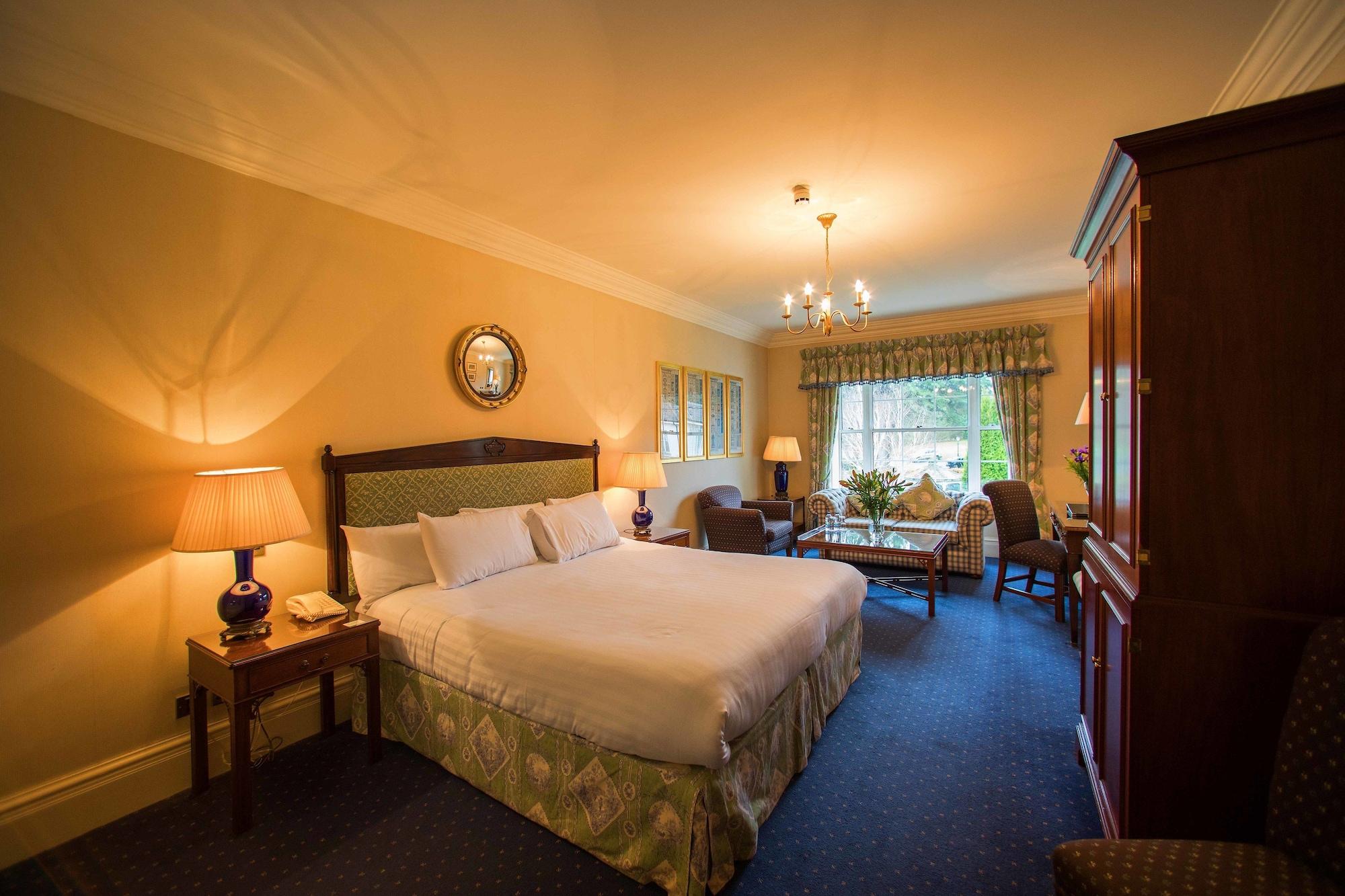 Nuremore Hotel & Country Club Карикмакрос Екстериор снимка