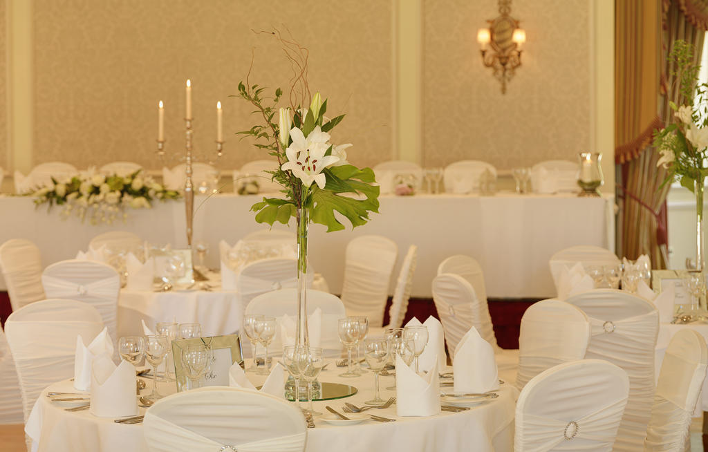 Nuremore Hotel & Country Club Карикмакрос Екстериор снимка